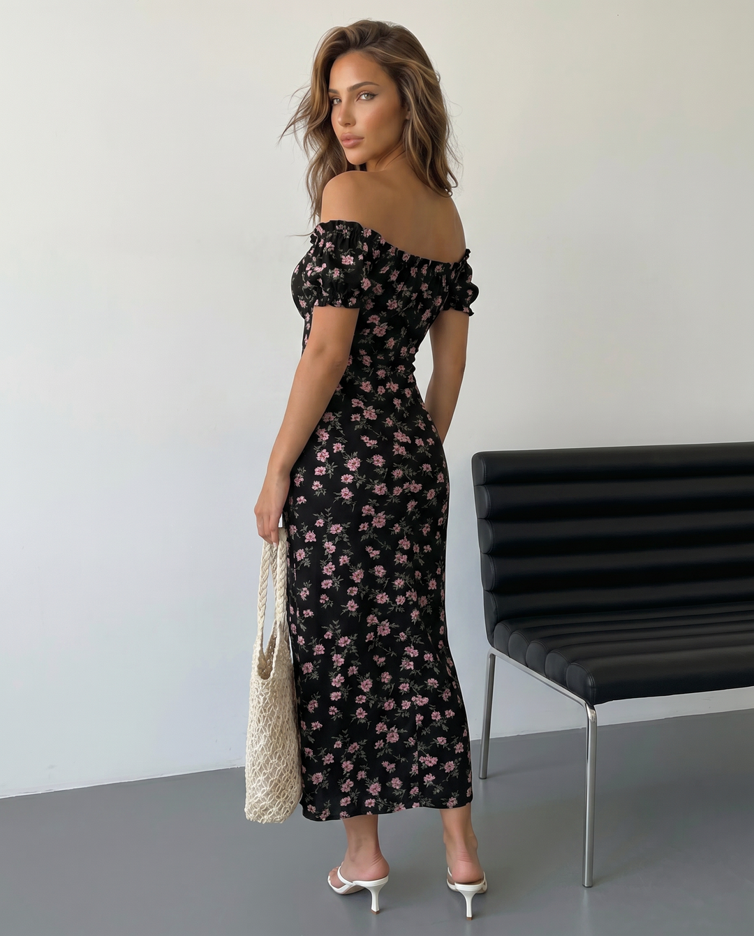 Abito Maxi Floreale Off-Shoulder con Spacco Alto