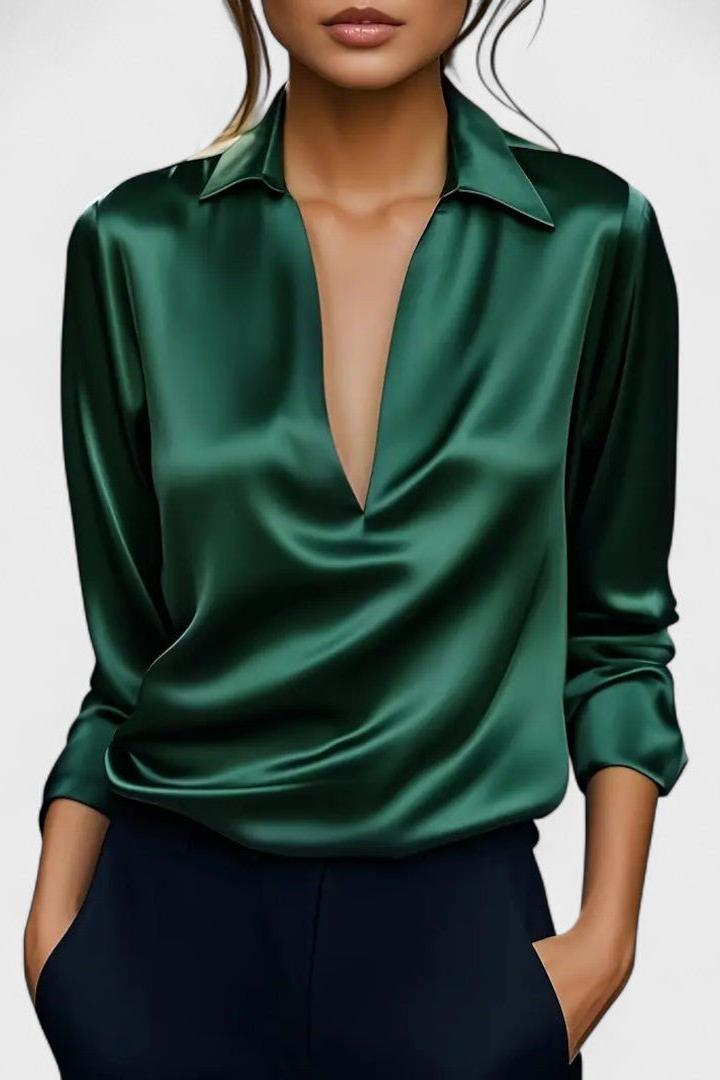 Roberta – Blusa premium in satin con scollatura a V