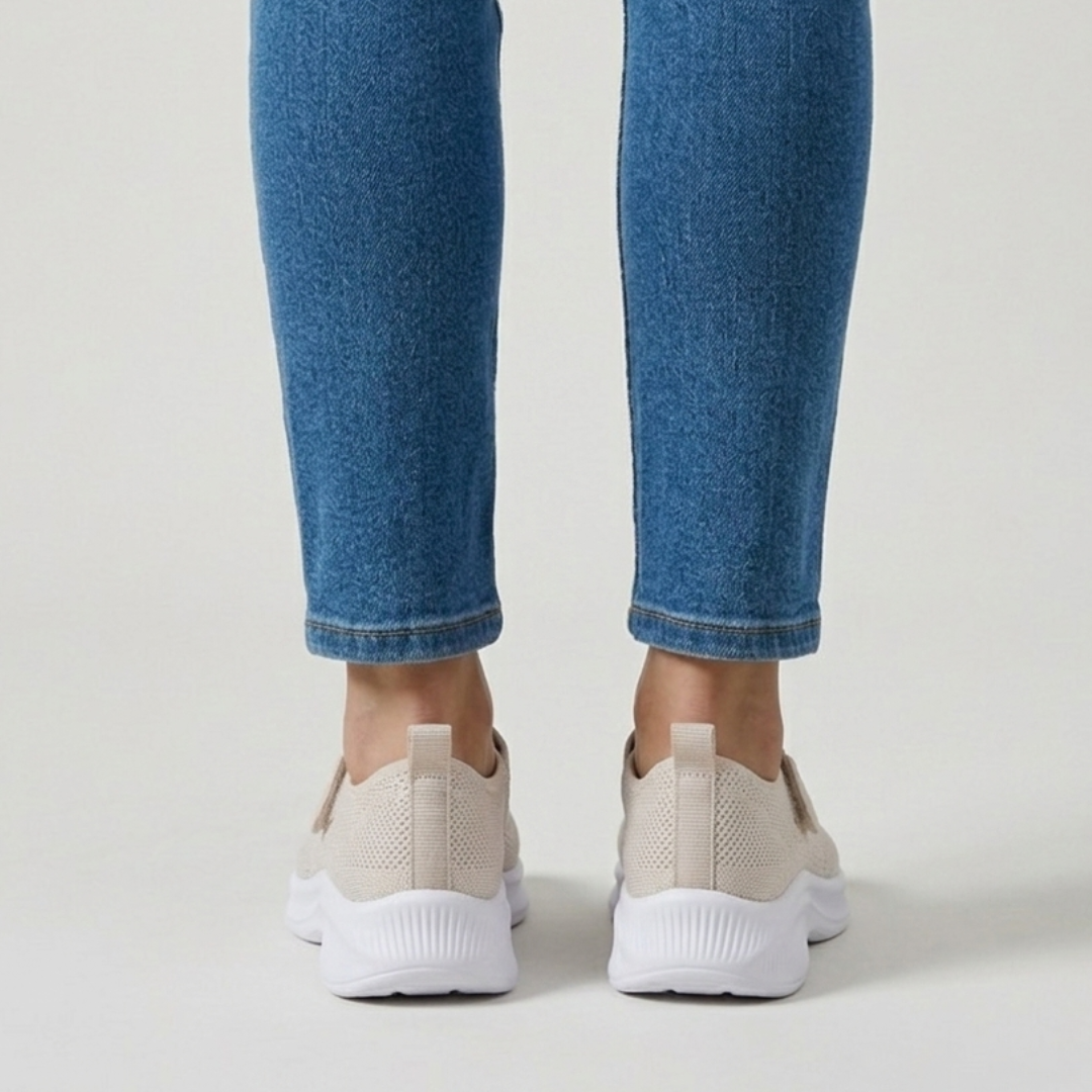 Nicoletta - Sandalo Donna con Strappo