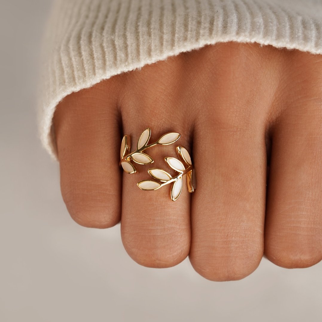 Foglia | Anello foglia dorata