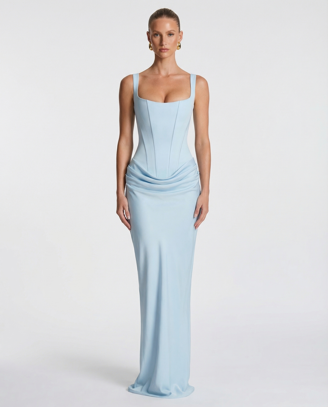 Velaria – Silhouette perfetta con eleganza senza tempo
