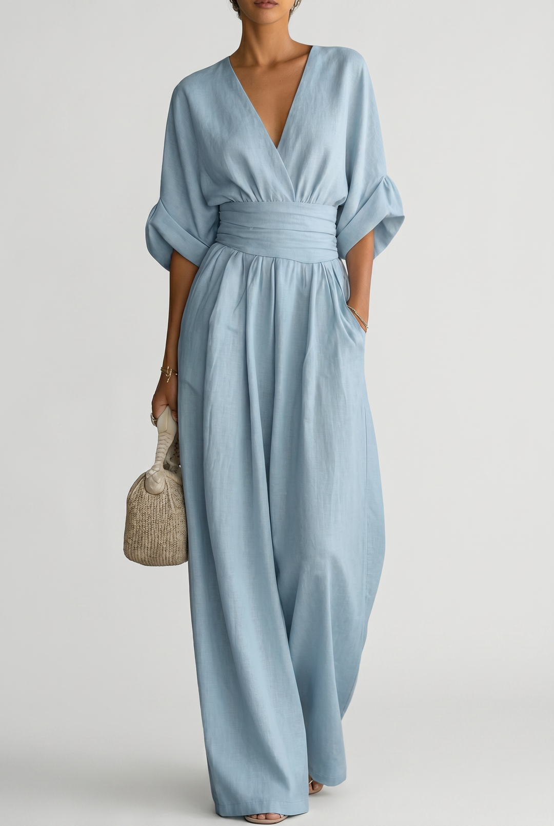 Lavinia – Tuta elegante da donna con drappeggio e vita aderente