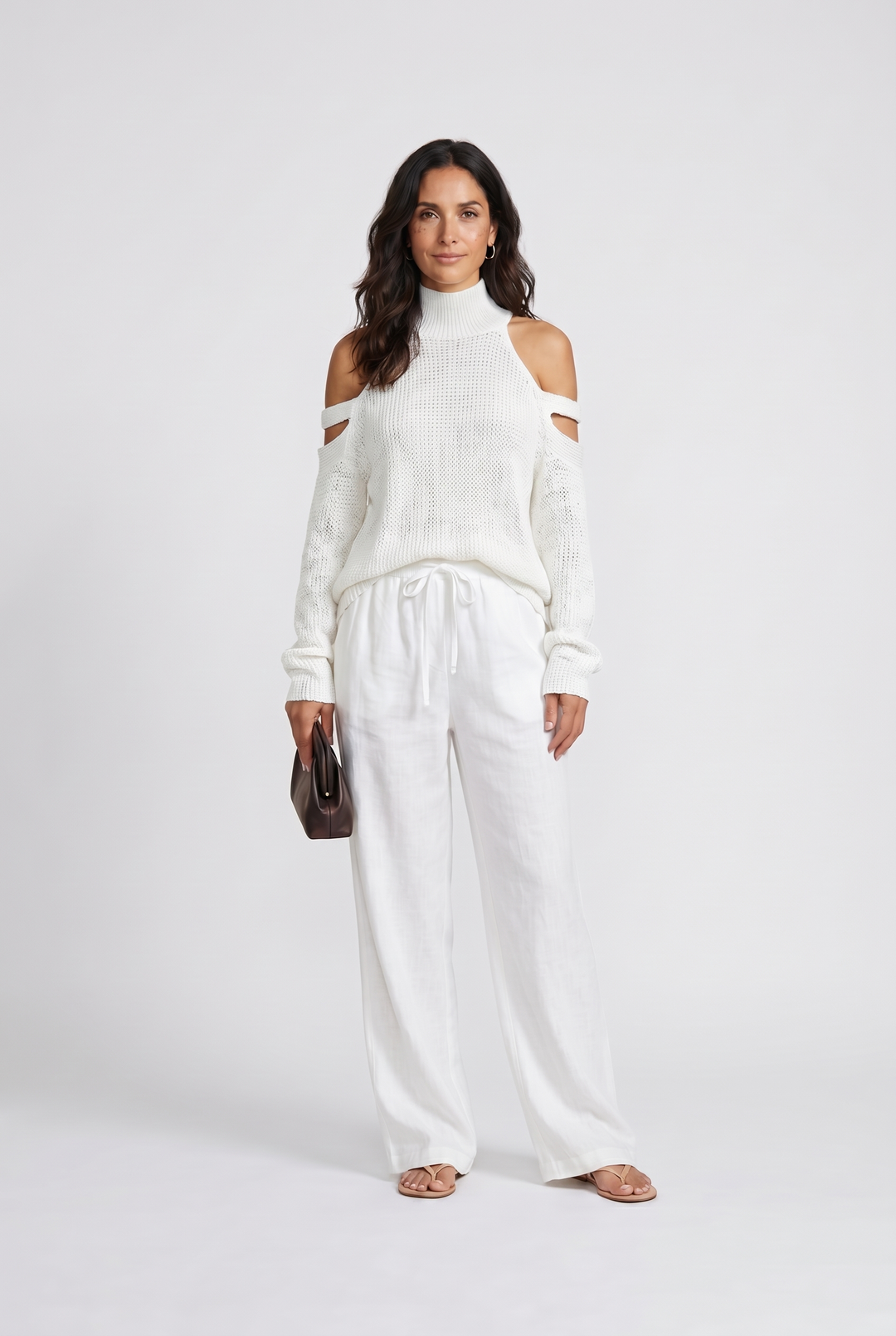 Daniela – Maglione donna oversize con spalle cut-out e collo alto