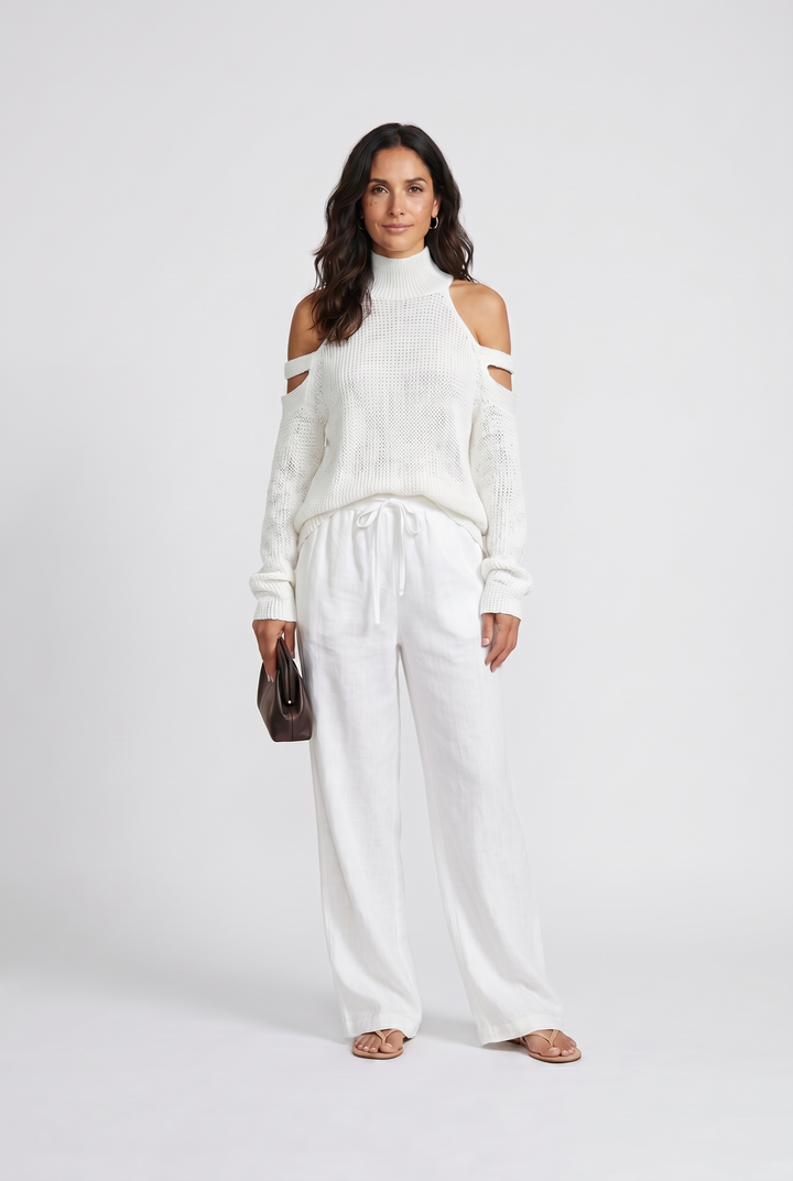 Daniela – Maglione donna oversize con spalle cut-out e collo alto