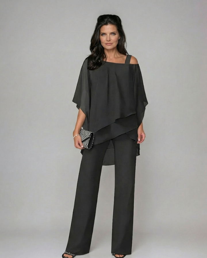 Beatrice – Completo elegante a strati fluido